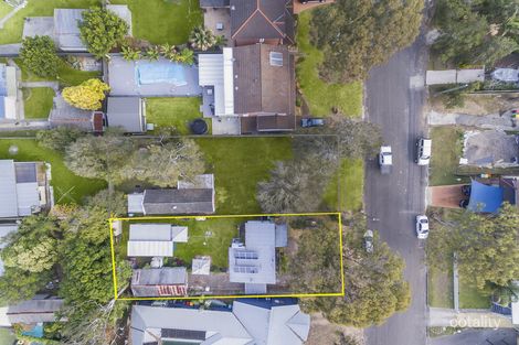 Property photo of 6 Yackerboom Avenue Buff Point NSW 2262