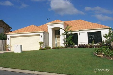Property photo of 3 Kingman Court Pacific Pines QLD 4211