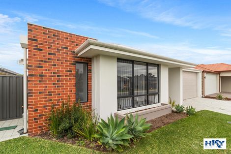 Property photo of 31 Darwell Way Aveley WA 6069