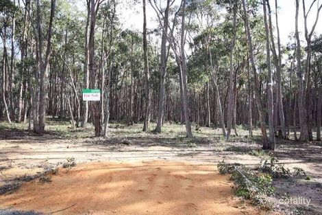 Property photo of 6 Stuart Court Canadian VIC 3350