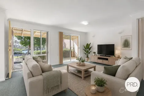 10 Stanthorpe Dr, Kanahooka, NSW 2530