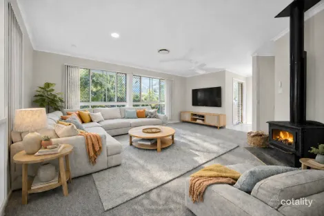 2 Benjamin Way, Windaroo, QLD 4207