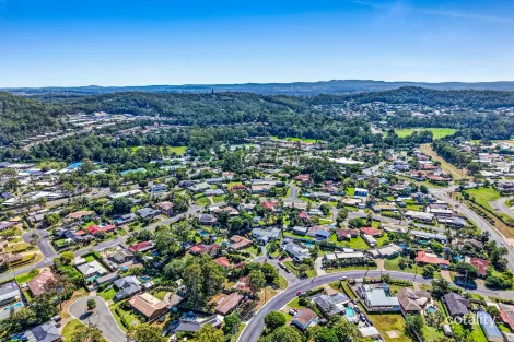 Property photo of 2 Benjamin Way Windaroo QLD 4207