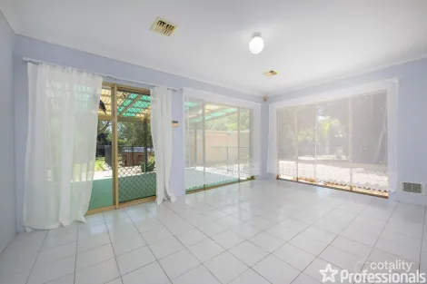 Property photo of 32 Silversmith Street Wellard WA 6170