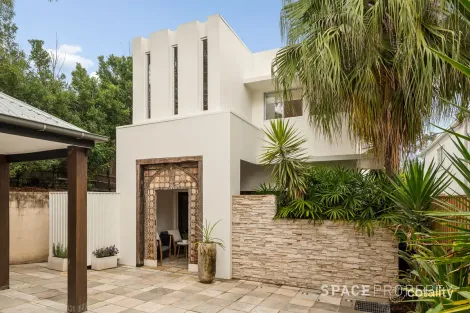 44 Grenier St, Spring Hill, QLD 4000