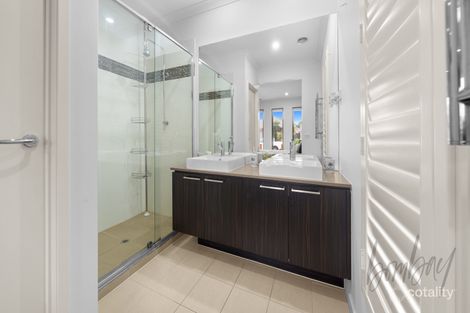 Property photo of 3 Gateshead Street Craigieburn VIC 3064