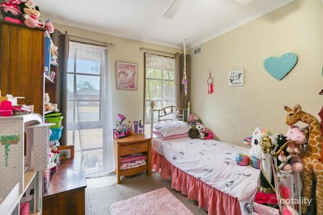 Property photo of 30 Linsley Way Wantirna VIC 3152