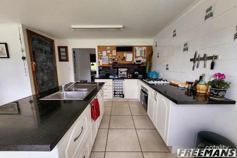 Property photo of 62 Heights Road Glan Devon QLD 4615