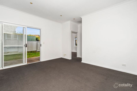 Property photo of 255 Lake Road Glendale NSW 2285