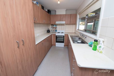 Property photo of 2 Storer Court Swan Hill VIC 3585