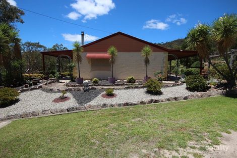 Property photo of 332 Townsend Road Glen Aplin QLD 4381