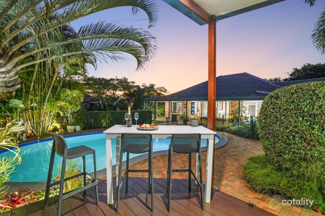 Property photo of 10 Beaconsfield Drive Burleigh Waters QLD 4220