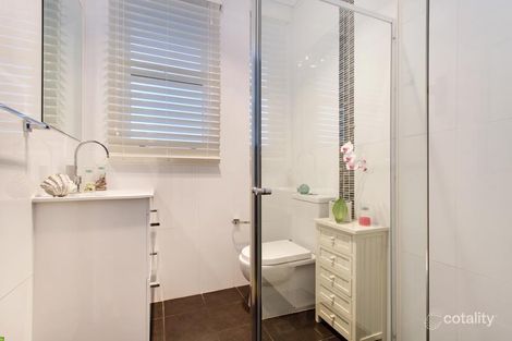 Property photo of 77 Farmborough Road Unanderra NSW 2526