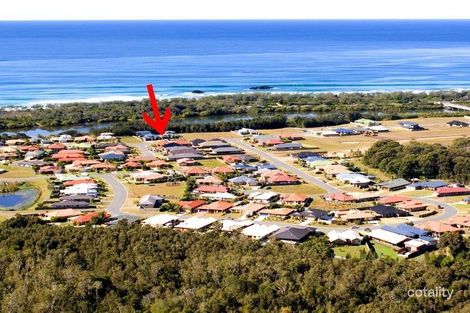 Property photo of 122 Overall Drive Pottsville NSW 2489
