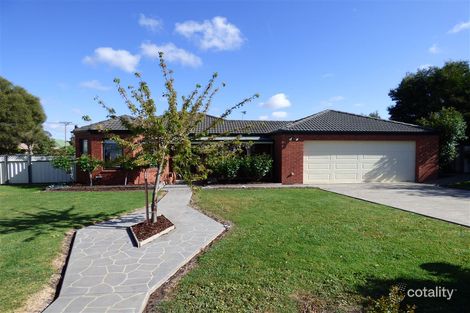 13 Bennett St, Stawell, VIC 3380