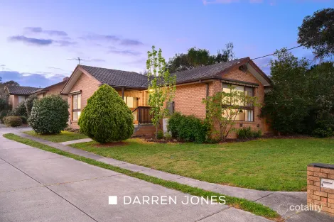 Property photo of 1/7 McDowell Street Greensborough VIC 3088