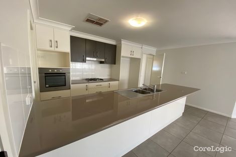 Property photo of 21 Sherrard Crescent Dubbo NSW 2830