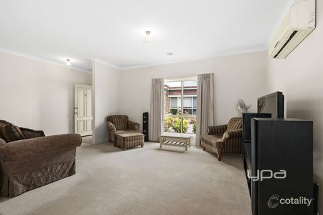 Property photo of 2/7-9 Anderson Road Sunbury VIC 3429