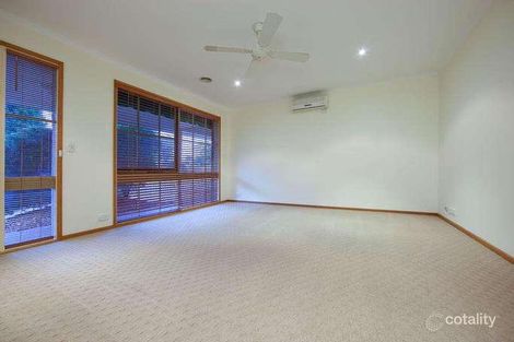 Property photo of 4 Hailes Court Carrum Downs VIC 3201