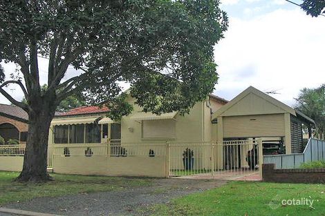 11 Plasto St, Greenacre, NSW 2190