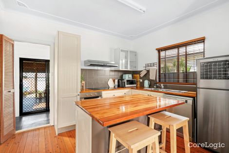 Property photo of 21 Boronia Avenue Woy Woy NSW 2256