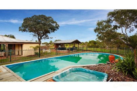 Property photo of 71 Reynolds Road Wattle Glen VIC 3096