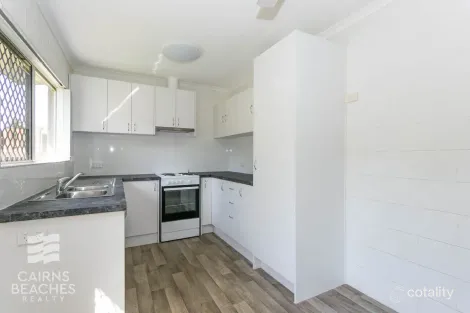 1/9 Kieta Cl, Trinity Beach, QLD 4879