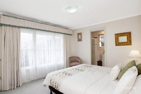 Property photo of 4 Primrose Road Croydon North VIC 3136