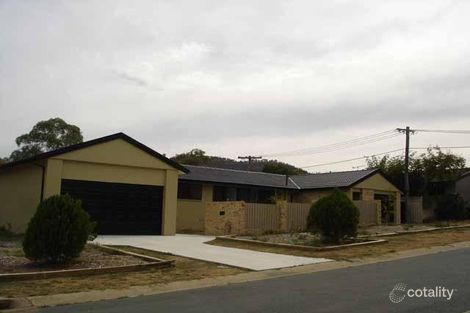 Property photo of 1 Landor Place Kambah ACT 2902