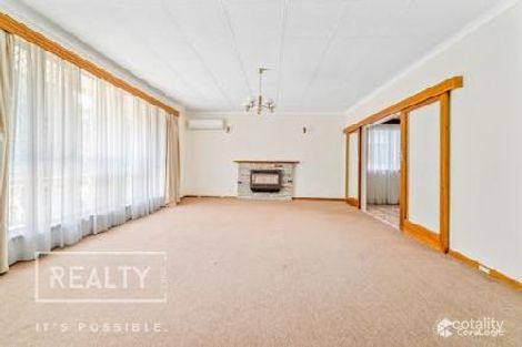 Property photo of 17 Farina Drive Yokine WA 6060