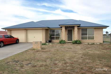 6 Norman Ct, Westbrook, QLD 4350