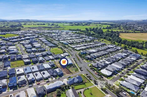 4 Dolly Cct, Calderwood, NSW 2527