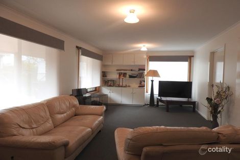 Property photo of 40 Steiglitz Street Ballan VIC 3342