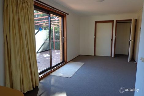 Property photo of 3 Hirst Place Giralang ACT 2617
