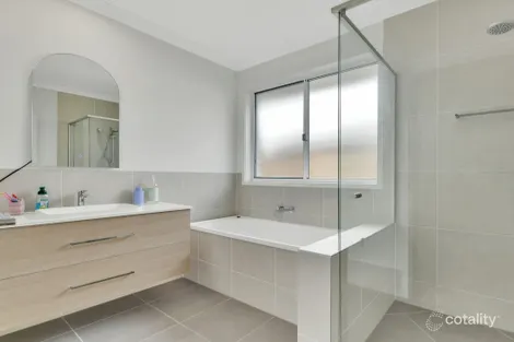 Property photo of 9 Orbit Street Flagstone QLD 4280