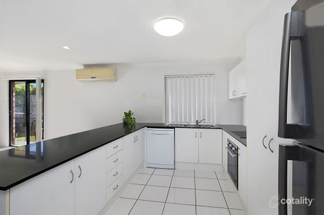 Property photo of 17 Marigold Avenue Regents Park QLD 4118