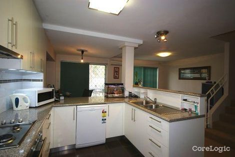 Property photo of 11/19 Fogerthorpe Crescent Maylands WA 6051