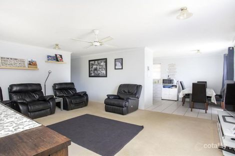 Property photo of 32 Berrima Parade Surfside NSW 2536