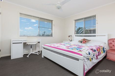 28 Glode Ave, Churchill, QLD 4305