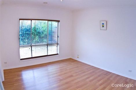 Property photo of 17 Perry Court Roxburgh Park VIC 3064