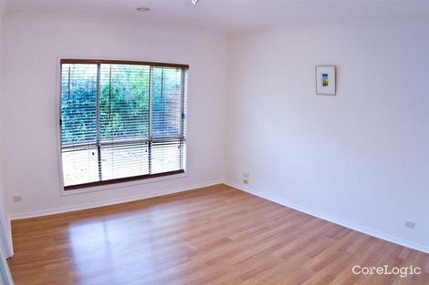 Property photo of 17 Perry Court Roxburgh Park VIC 3064