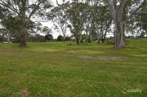 1 Cyril Minge Rd, Williamstown, SA 5351