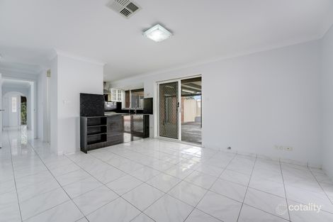 Property photo of 12 Startop Place Ambarvale NSW 2560