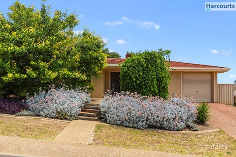 17 Fairhill St, Hallett Cove, SA 5158