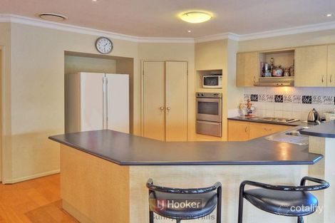 Property photo of 26 Mayfair Place Stretton QLD 4116