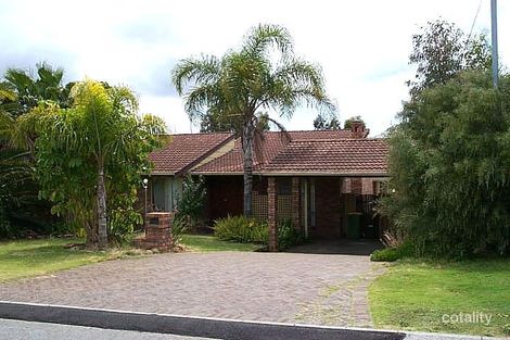 8 Tuart Pl, Yangebup, WA 6164