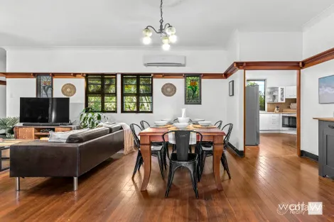Property photo of 143 Murphy Road Zillmere QLD 4034