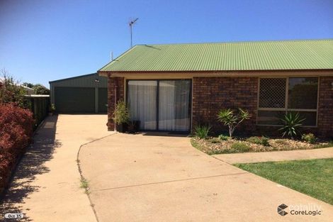 Property photo of 10 Armitage Court Kalkie QLD 4670