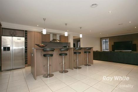 Property photo of 21 Saltbush Avenue Lyndhurst VIC 3975