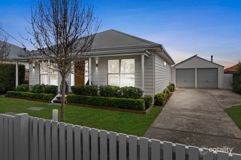 3 Joyce Pde, Herne Hill, VIC 3218